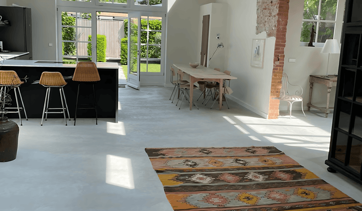 Huis · €3000,-