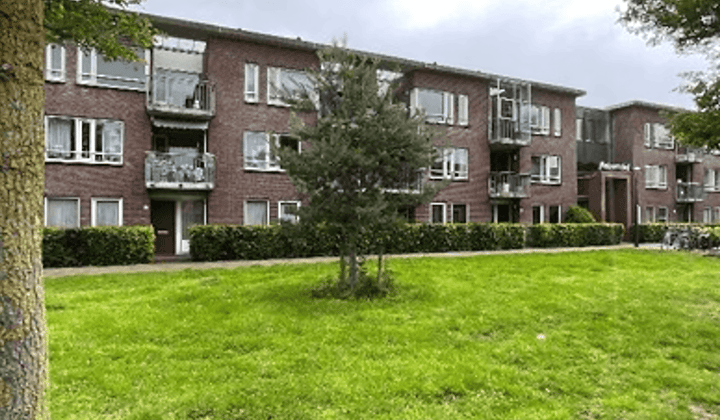 Appartement · 81 m² · €764,-