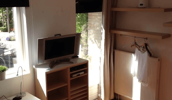 Kamer · 18 m² · €495,-