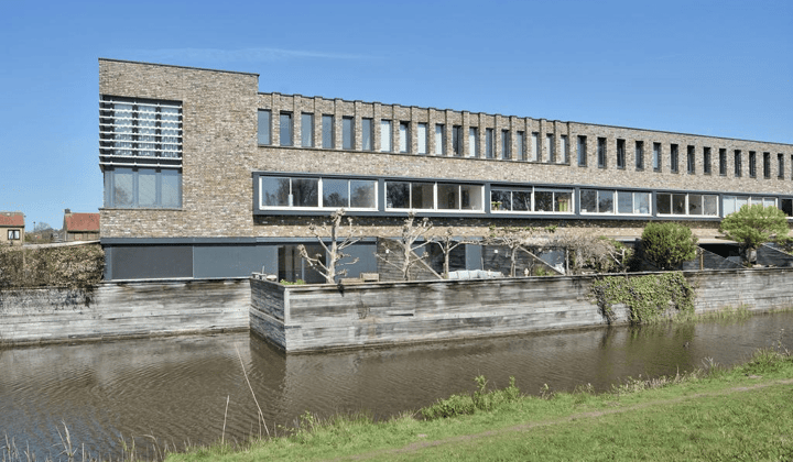 Huis · 125 m² · €2800,-