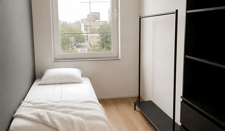Kamer · 12 m² · €900,-