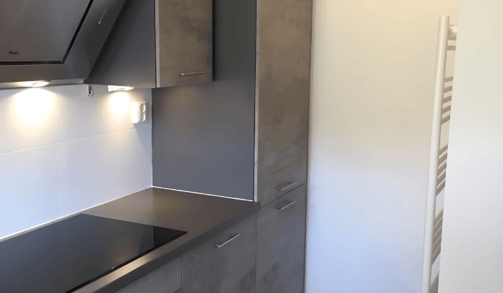 Kamer · 11 m² · €590,-