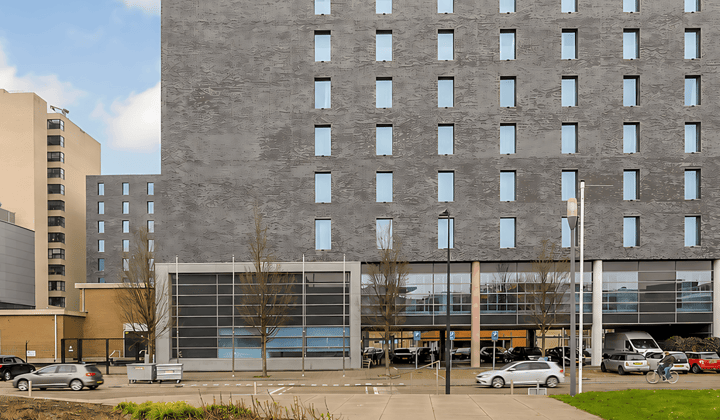 Appartement · 24 m² · €1750,-