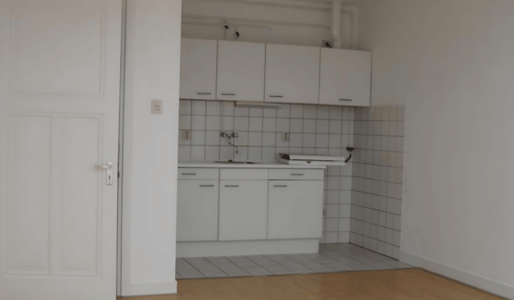 Studio · 26 m² · €880,-