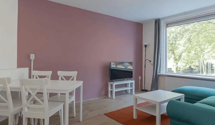 Huis · 62 m² · €2400,-