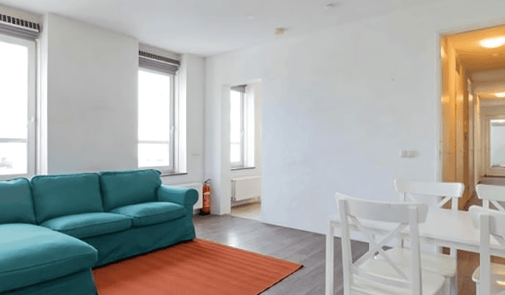 Huis · 86 m² · €2400,-
