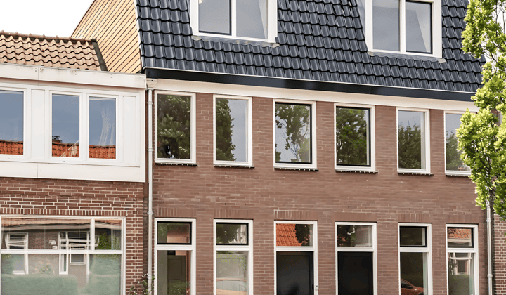 Huis · 131 m² · €3250,-