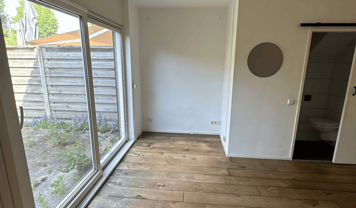 Studio · 26 m² · €750,-
