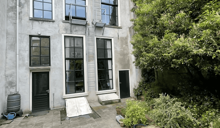 Studio · 41 m² · €1150,-