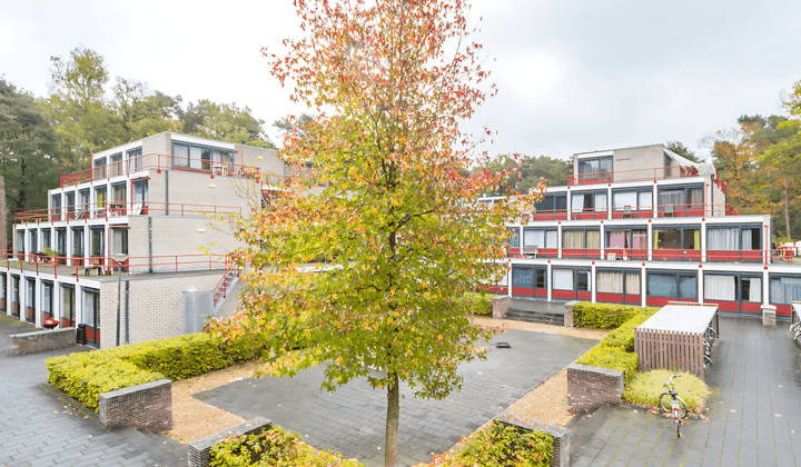 Kamer · 12 m² · €471,-