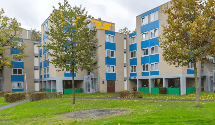 Kamer · 10 m² · €329,-