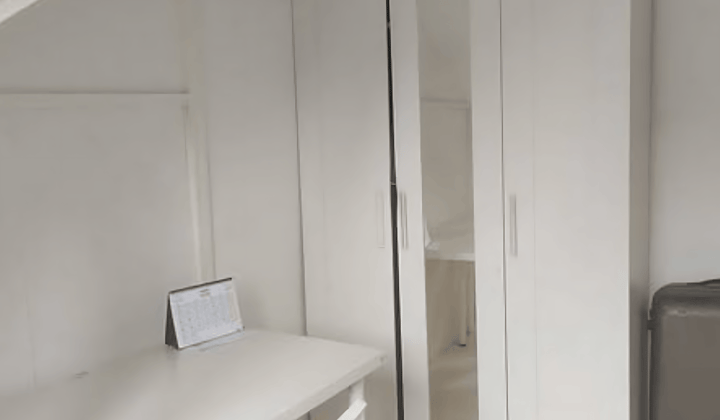 Kamer · €457,-