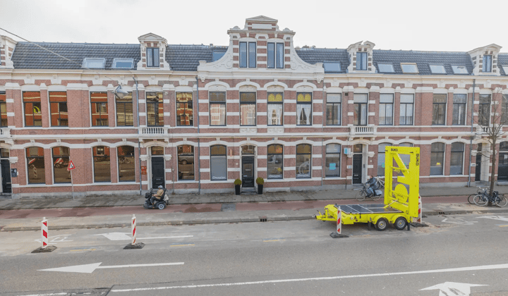 Appartement · 75 m² · €2245,-