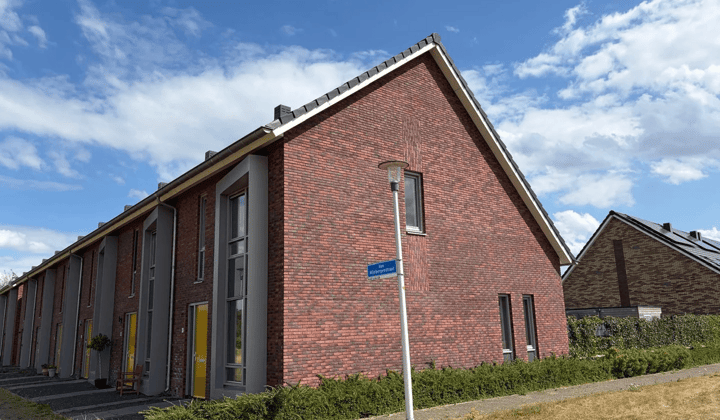 Huis · 84 m² · €1700,-