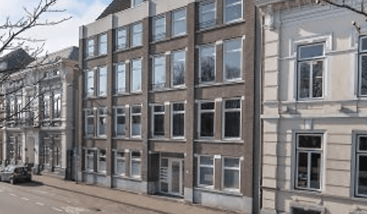 Appartement · 91 m² · €1600,-