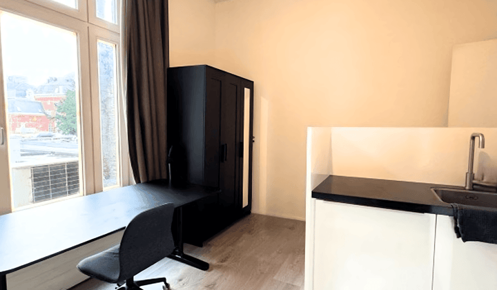 Studio · 17 m² · €940,-