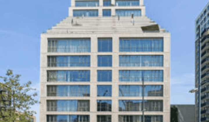 Appartement · 136 m² · €2480,-