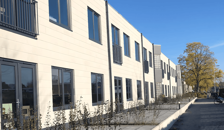 Studio · 33 m² · €885,-