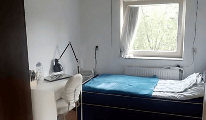 Huis · 210 m² · €865,-