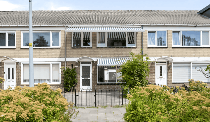Huis · 127 m² · €2600,-