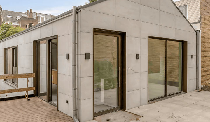 Huis · 225 m² · €4000,-
