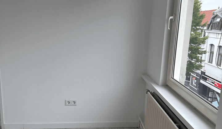 Studio · 20 m² · €800,-