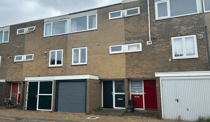Huis · 99 m² · €1700,-