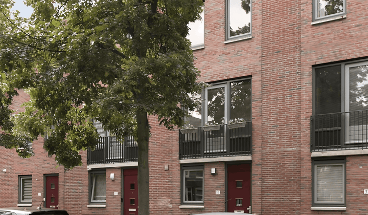 Kamer · 14 m² · €715,-