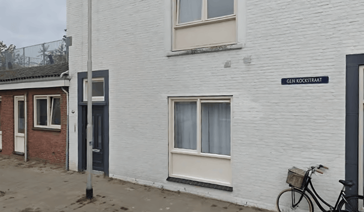 Kamer · 32 m² · €923,-