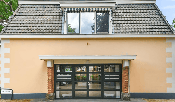 Kantoor · 93 m² · €1650,-