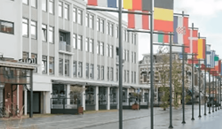 Appartement · 36 m² · €781,-