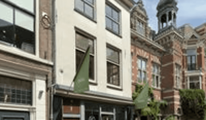 Appartement · 100 m² · €2800,-