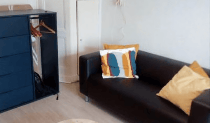 Kamer · 23 m² · €655,-