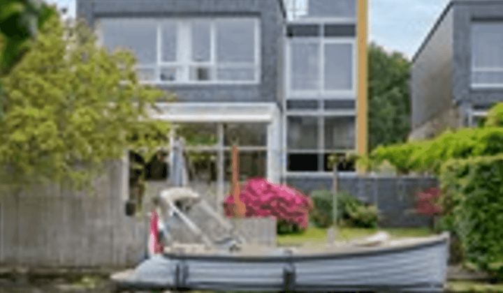 Huis · 336 m² · €5500,-