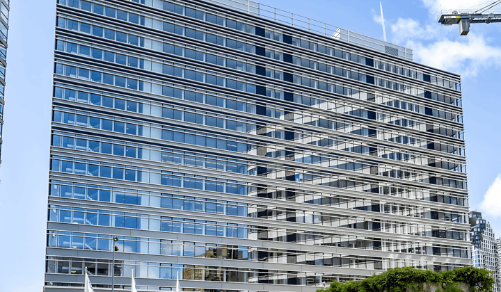 Kantoor · 426 m² · €220,-