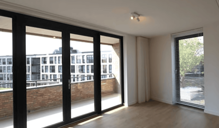Appartement · 91 m² · €2000,-