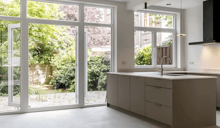 Huis · 231 m² · €4250,-