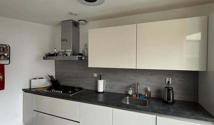 Appartement · 80 m² · €1500,-