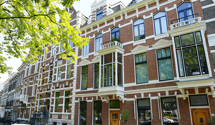 Appartement · 58 m² · €1305,-