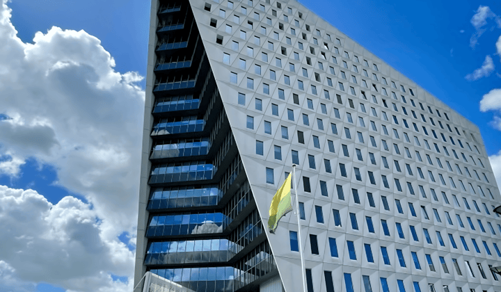 Appartement · 87 m² · €1745,-