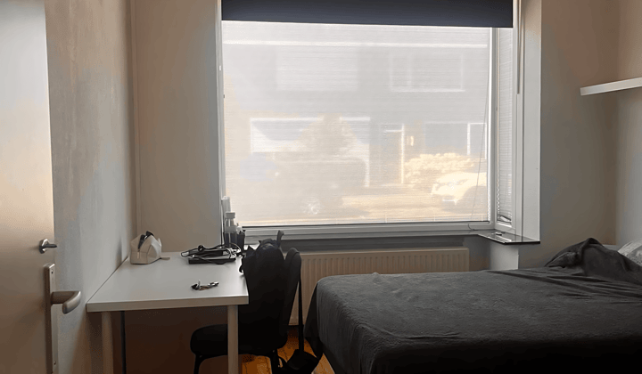 Kamer · 14 m² · €650,-