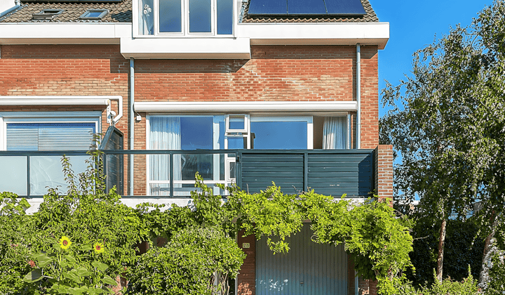 Huis · 185 m² · €3350,-