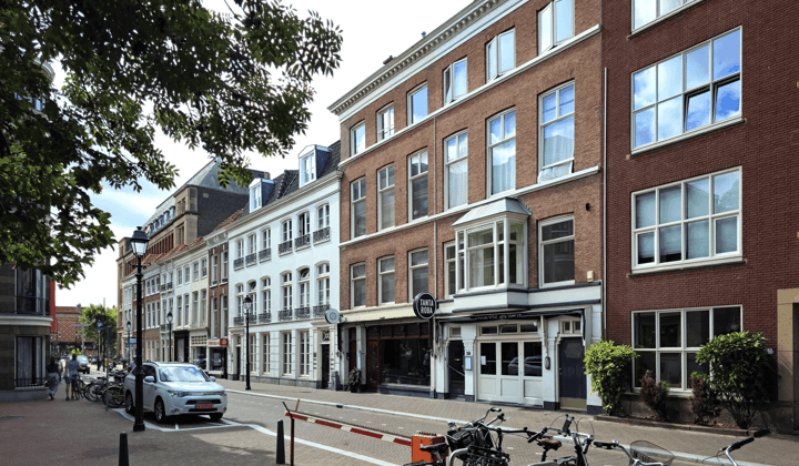 Appartement · 99 m² · €2250,-