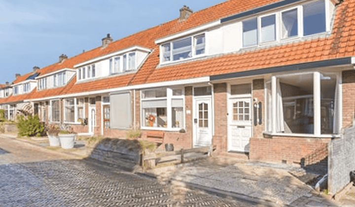 Huis · 80 m² · €1195,-