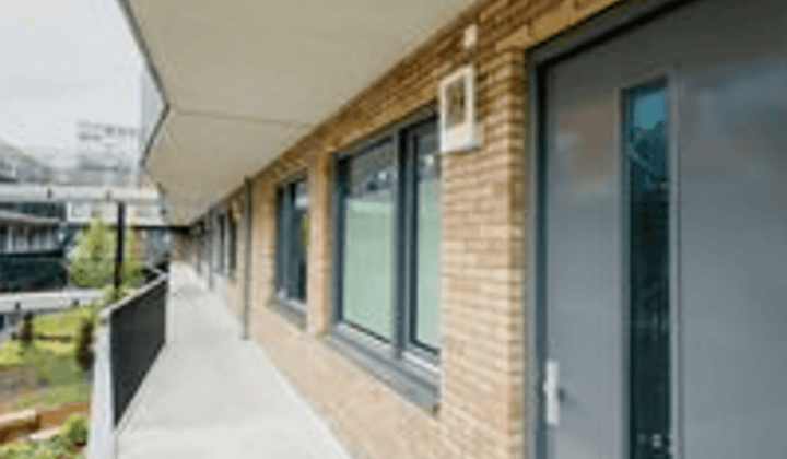 Appartement · 48 m² · €1700,-