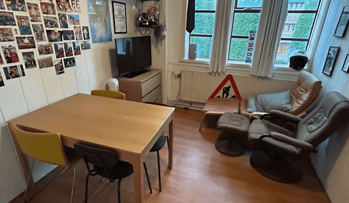 Kamer · 14 m² · €450,-