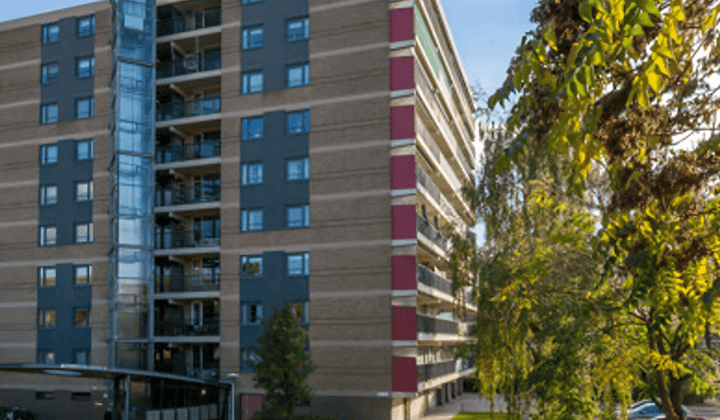 Appartement · 84 m² · €713,-