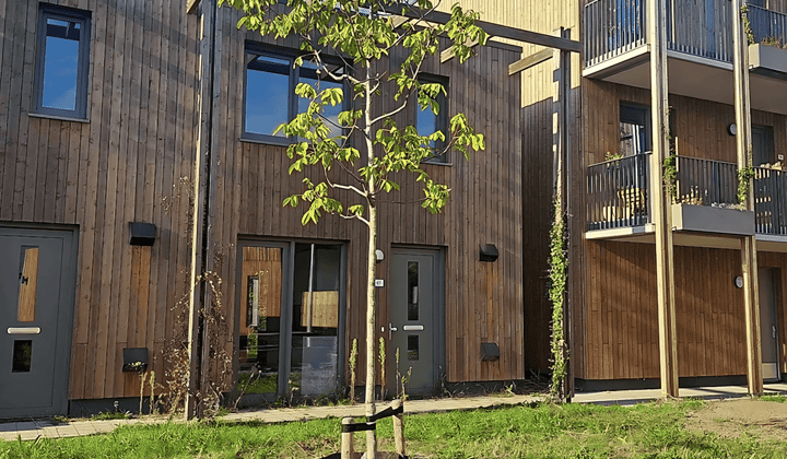 Huis · 84 m² · €1228,-