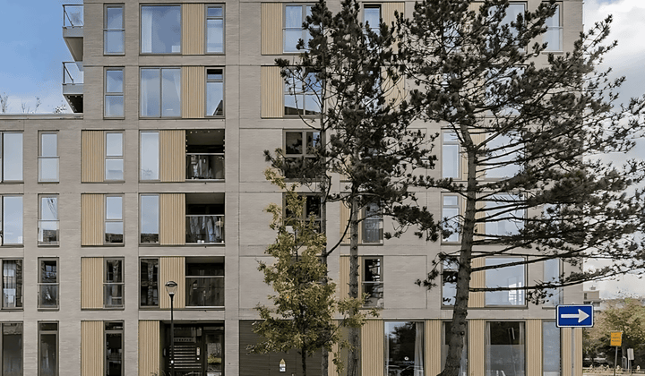 Appartement · 76 m² · €1593,-