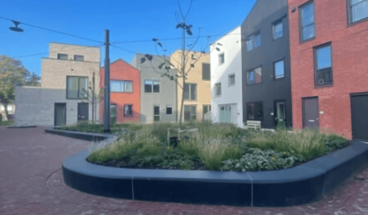 Huis · 150 m² · €1965,-